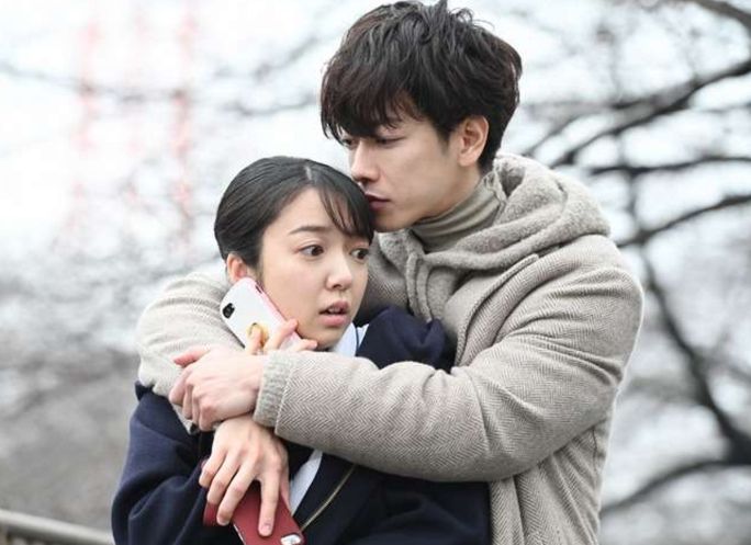 夢到喜歡的人牽手