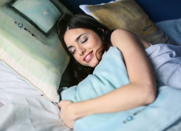 夢見喜歡的人擁抱親吻