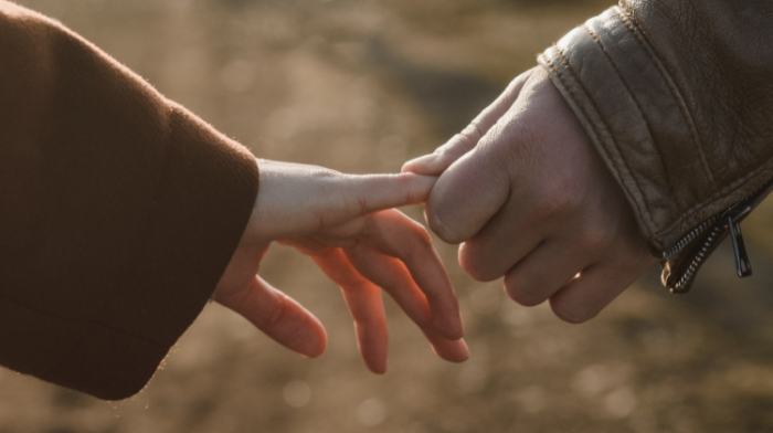 梦到男朋友出轨好朋友