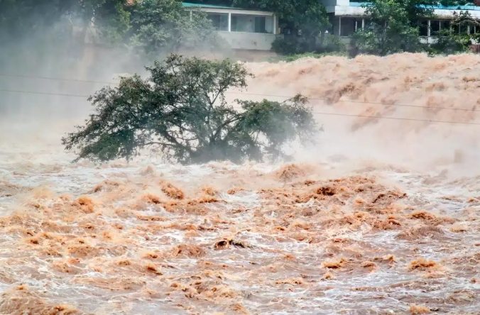 夢到淹水代表什麼
